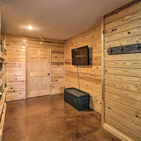 Piney Bluff Retreat With Mountain Views! Villa Екстериор снимка