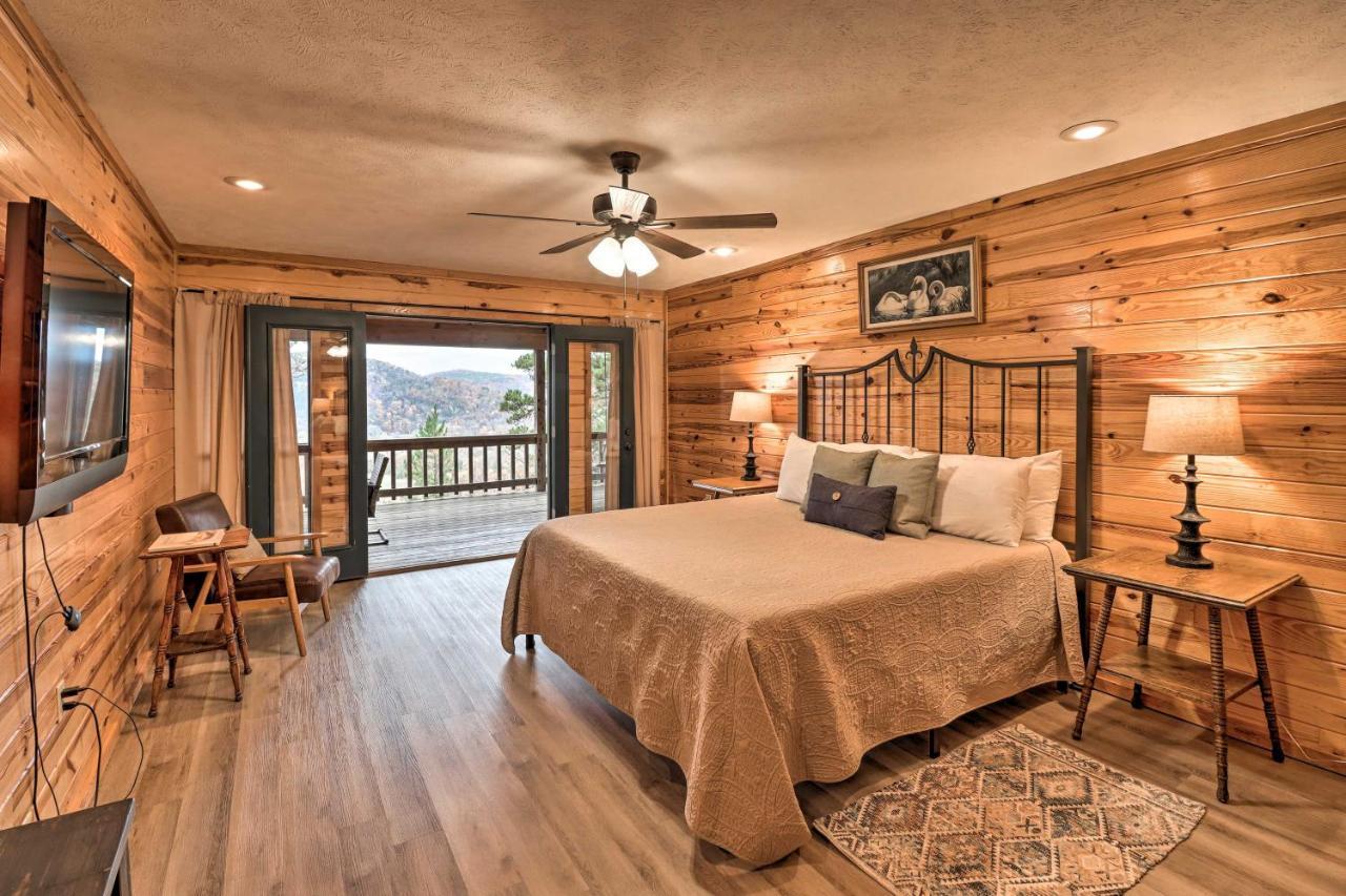 Piney Bluff Retreat With Mountain Views! Villa Екстериор снимка