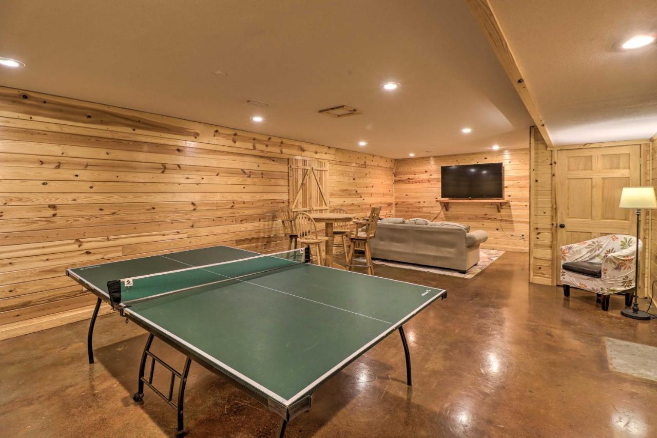Piney Bluff Retreat With Mountain Views! Villa Екстериор снимка